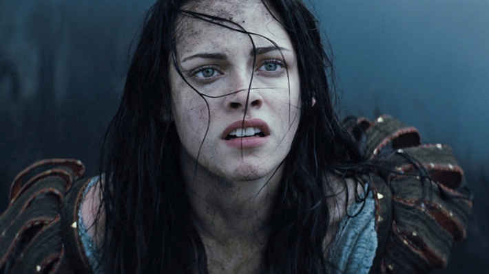 <strong>Kristen Stewart</strong> dans Blanche-Neige et <em>Le Chasseur</em>