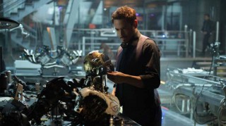 Photo de Robert Downey Jr à propos du  film super héros Avengers Age of Ultron et publiée le 05 Mars 2015 à 12:38:41